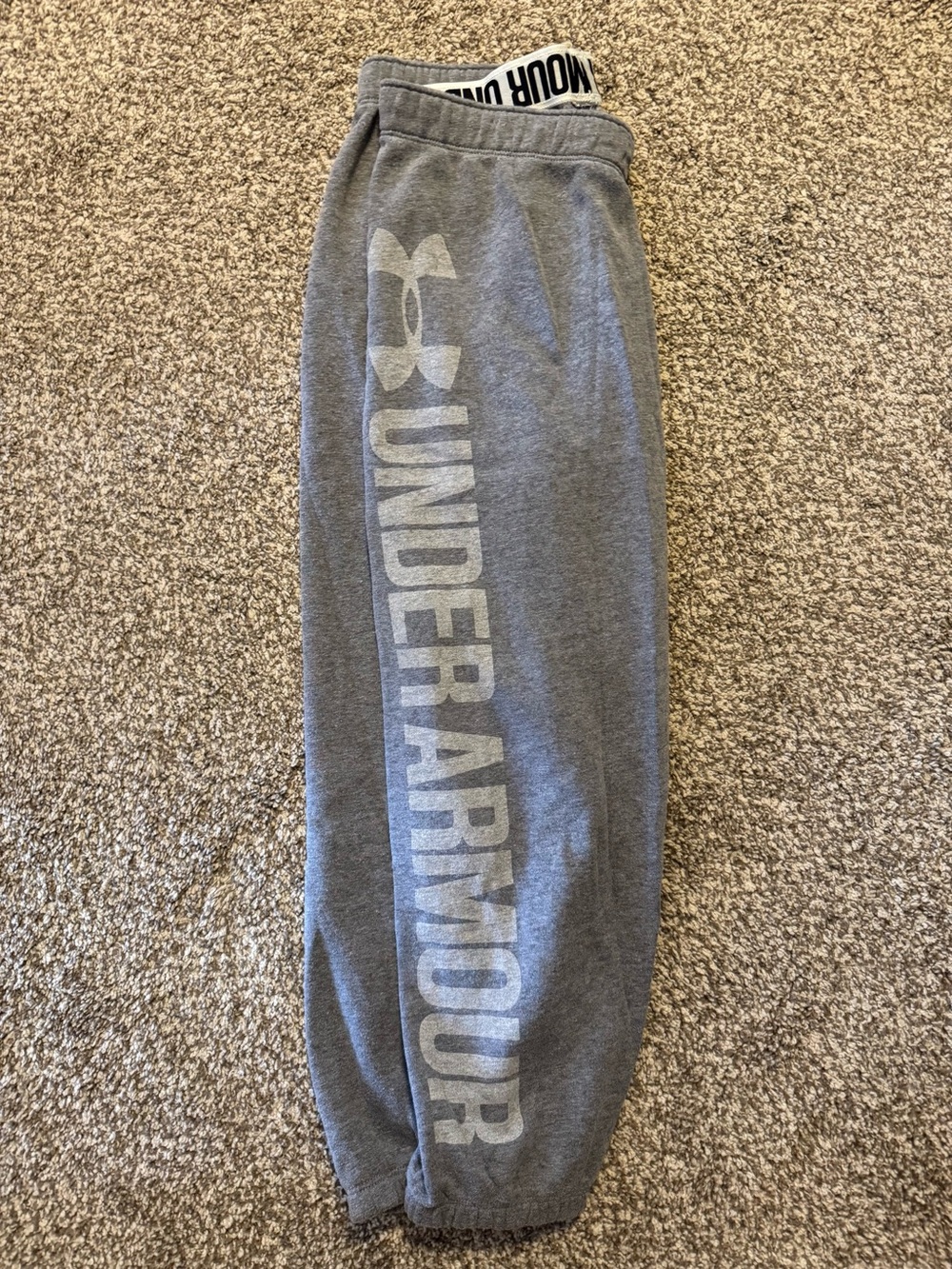 Under Armour Gray Logo sweats
